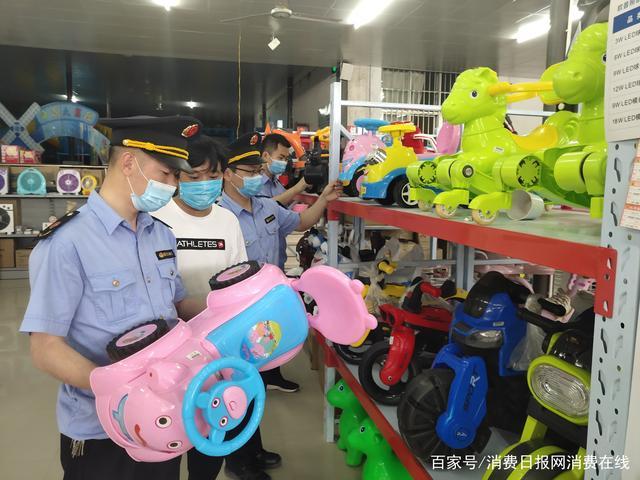 主要检查列入国家强制性产品认证目录内的六种儿童玩具,包括童车,电动